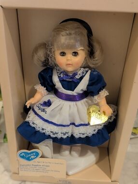 New Ginny by Vogue Dolls Blue & White Collector Doll